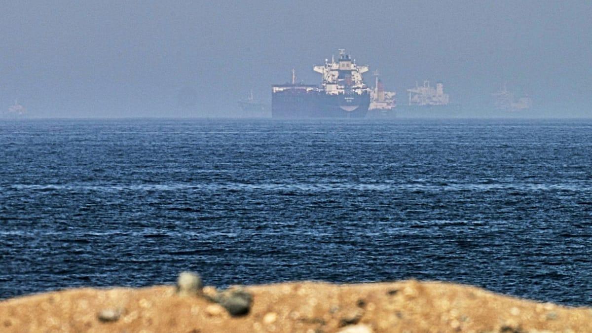 Iran Reaches Agreement With Oman on Strait of Hormuz Shipping Route