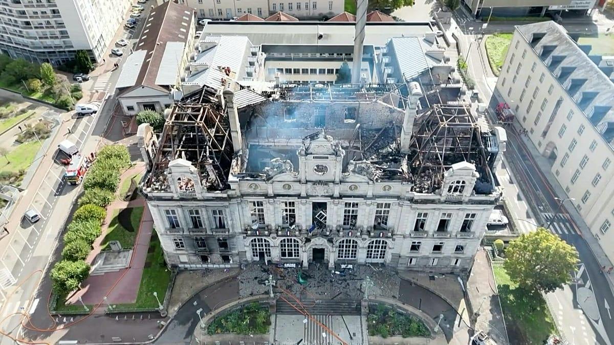Dozens Set Fire to Limoges City Hall, Roof Collapses During Cost-of-Living Protests