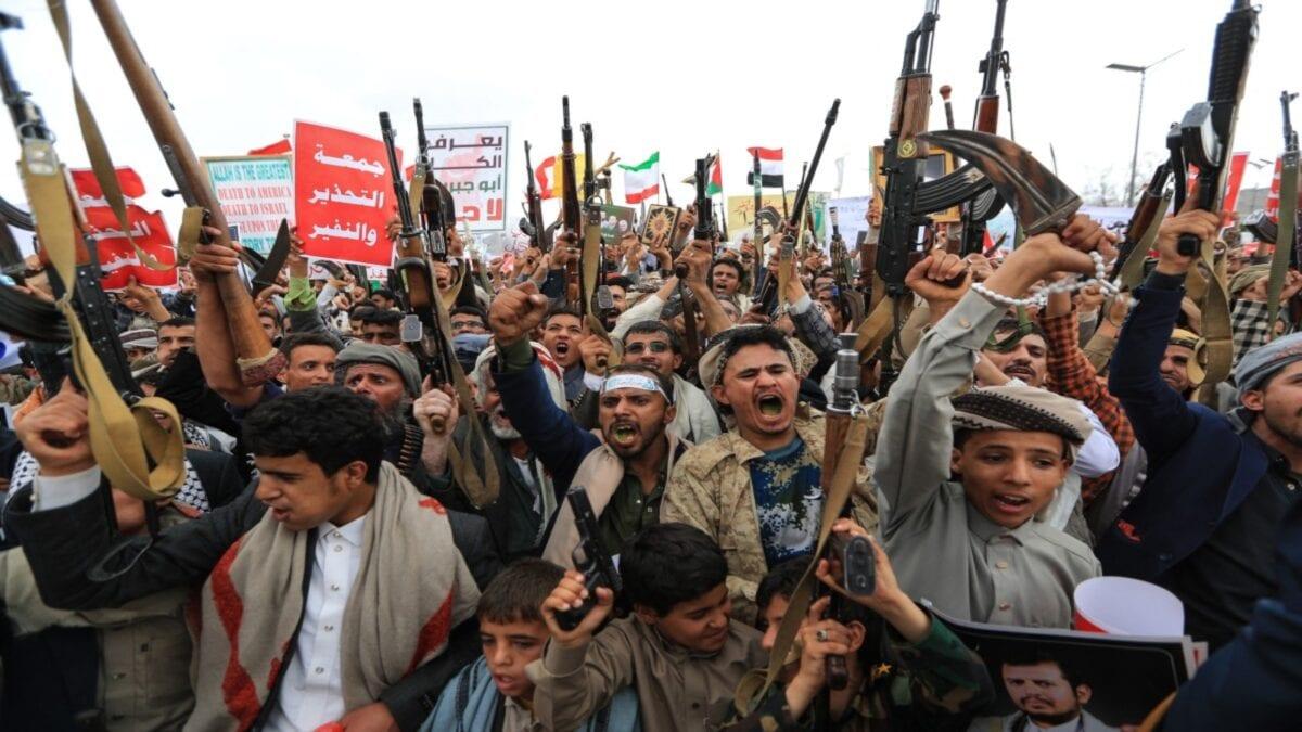Oil Markets on Edge as Houthi Rebels Threaten Shipping in the Middle East