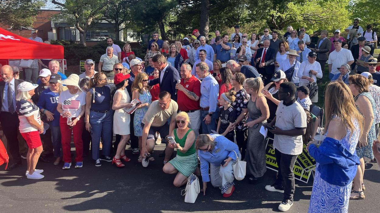 Trump Urges Virginia Voters To Reject Redistricting Referendum Backed By Democrats