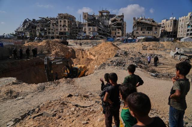 Israel Massacres Over 100 Palestinians in Overnight Airstrikes, Violating Ceasefire in Gaza