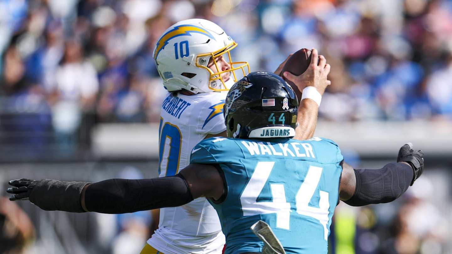 Jaguars Sign Walker to $110M Extension, Eyeing Dominant Aaron Donald-Level Play