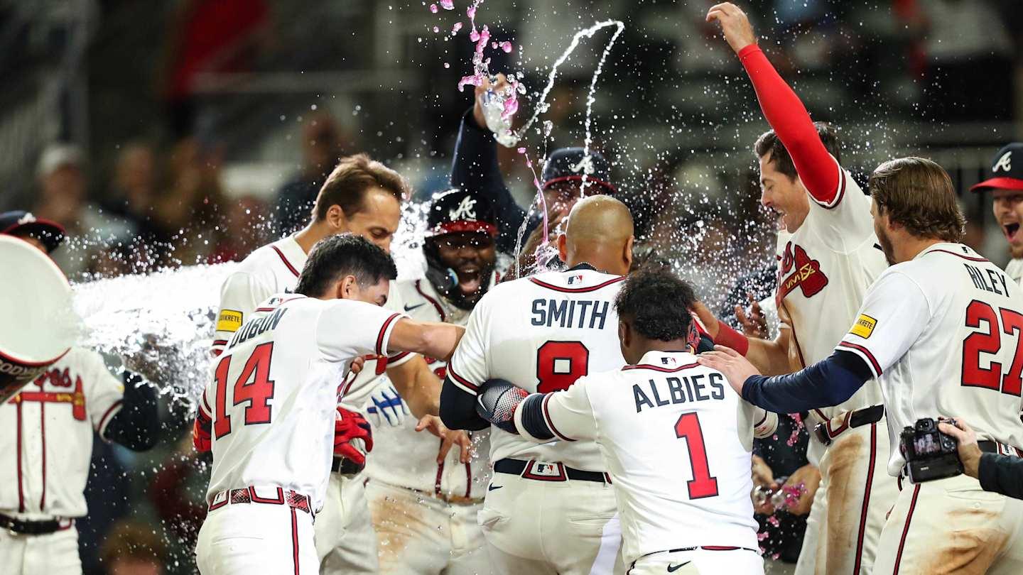 Dominic Smith Hits Walk-Off Grand Slam in Braves Debut After Mother's Passing