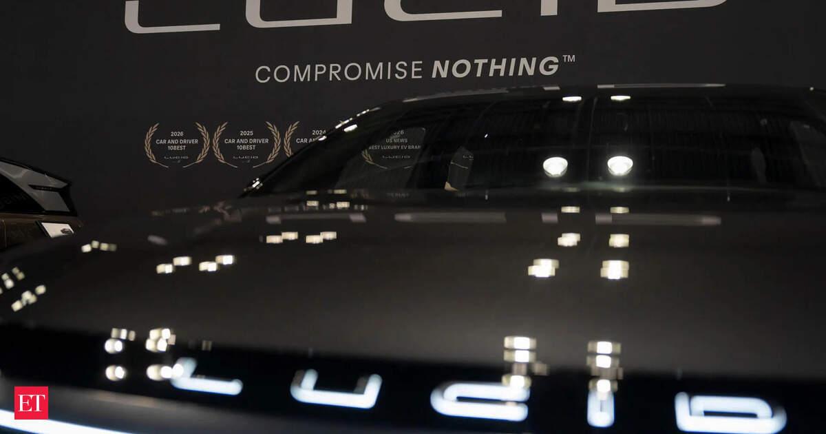 Lucid Cuts 18% Of U.S. Workforce, Eliminates COO Marc Winterhoff, Ends Second Shift In Arizona