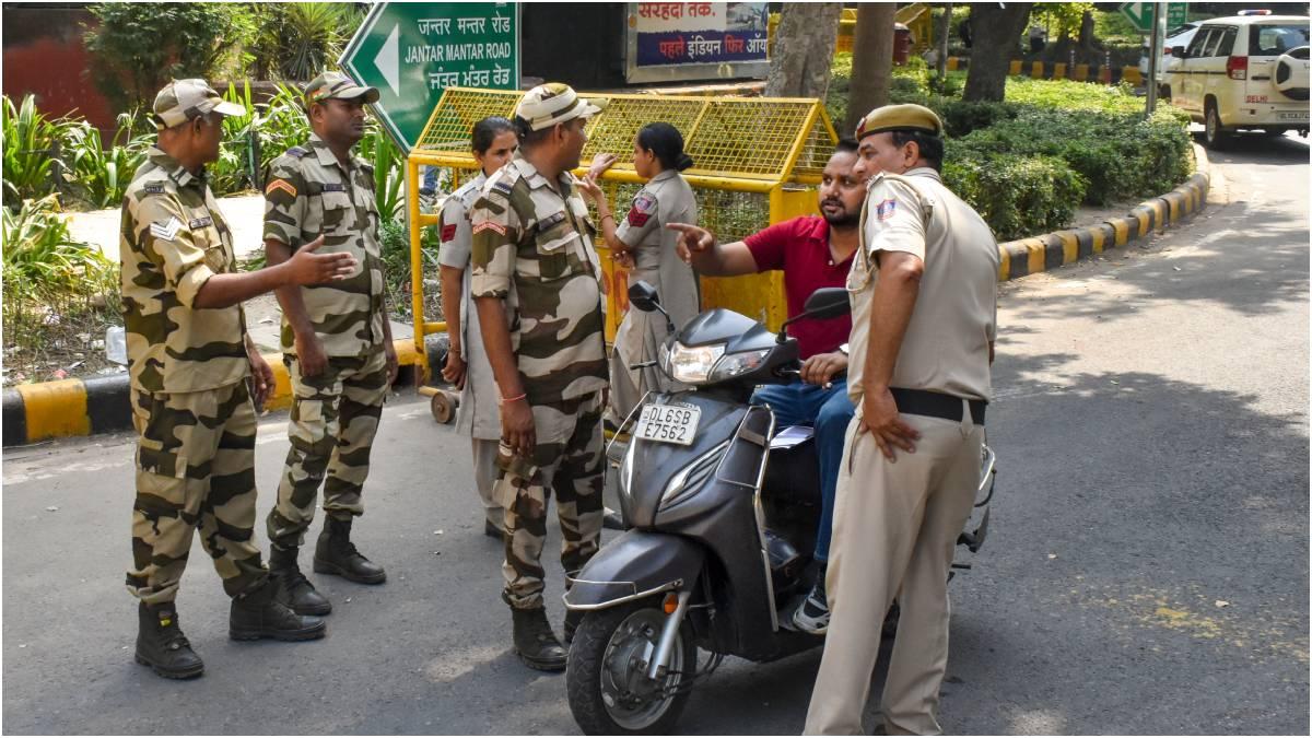 Delhi Police Deny CJP Protest Permission, Close Roads And Metro Ahead Of October 10