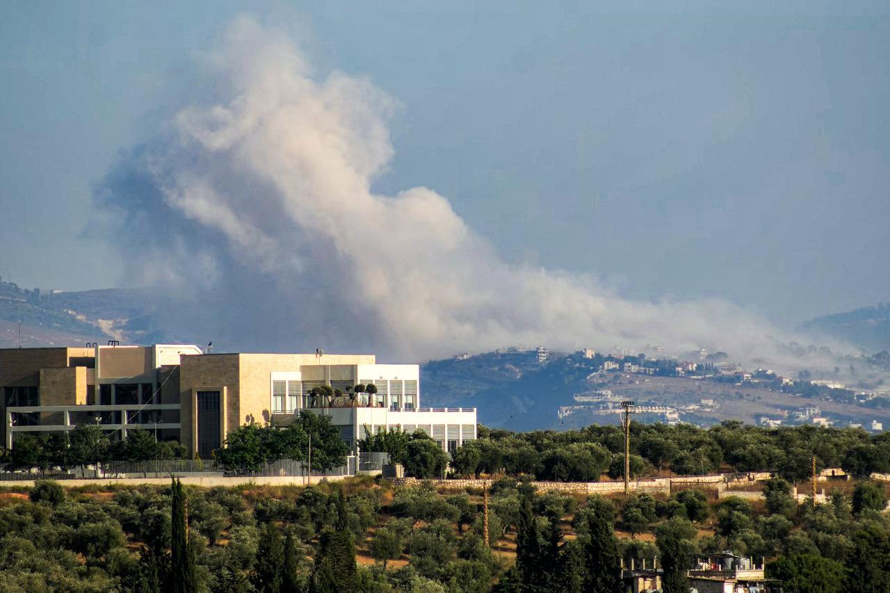 Israeli Forces Demolish and Burn Homes in Hadatha, Lebanon Despite Framework Deal