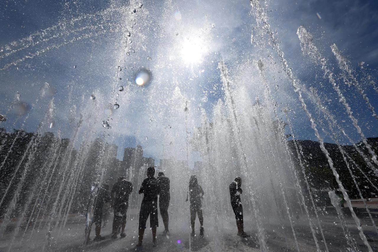 Yangsan Hits 42.5°C, South Korea Breaks 122-Year Heat Record