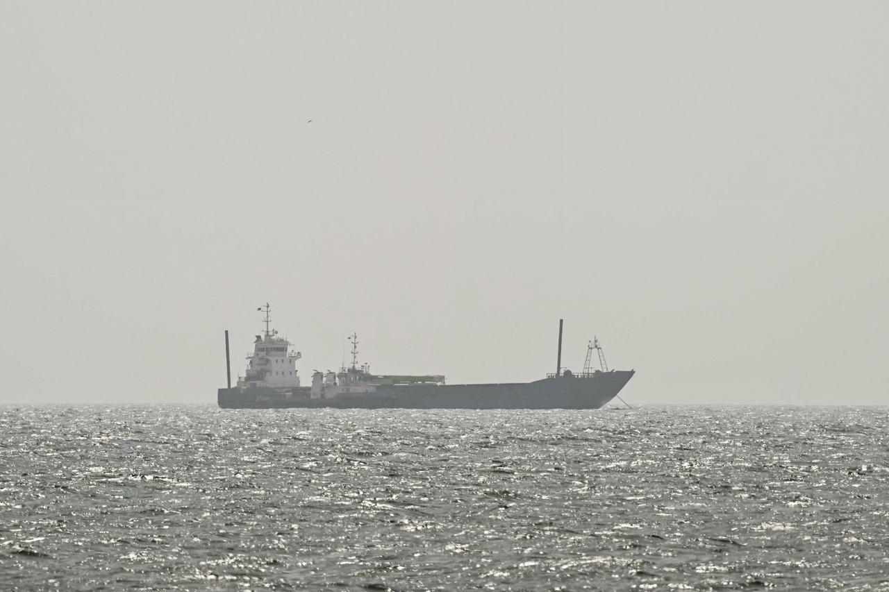Oman Warns Attacks On Hormuz Vessels Could Jeopardize Talks As UAE Blames Iran