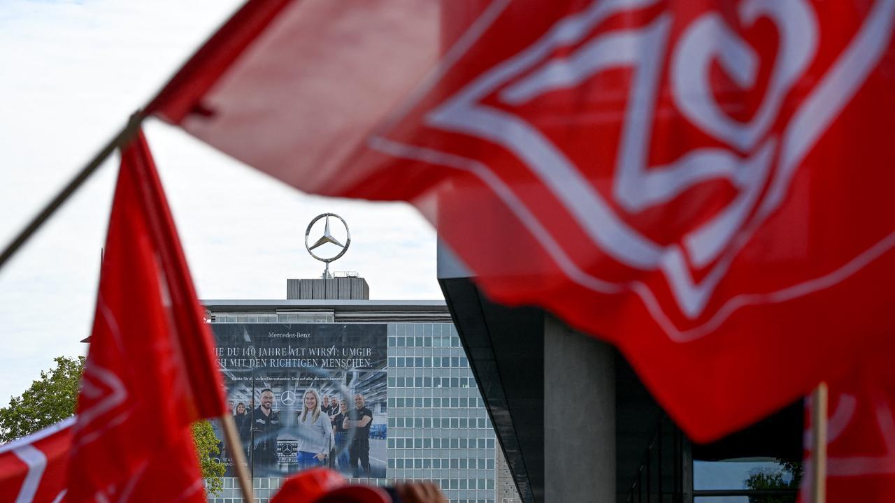 IG Metall Leads Nationwide Protests As Volkswagen Plans 100,000 Job Cuts