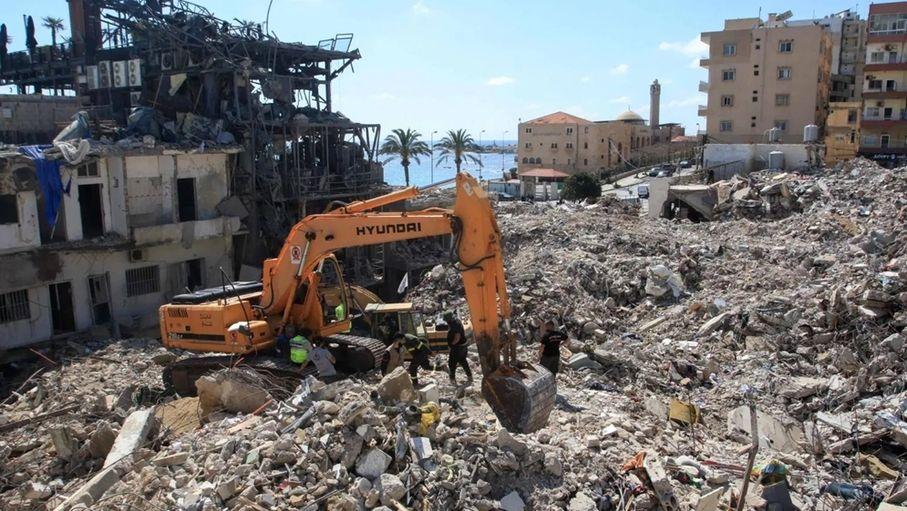 Israeli Forces Strike Lebanon, Killing People Near MSF Hospital in Tyre Despite Trump De-Escalation