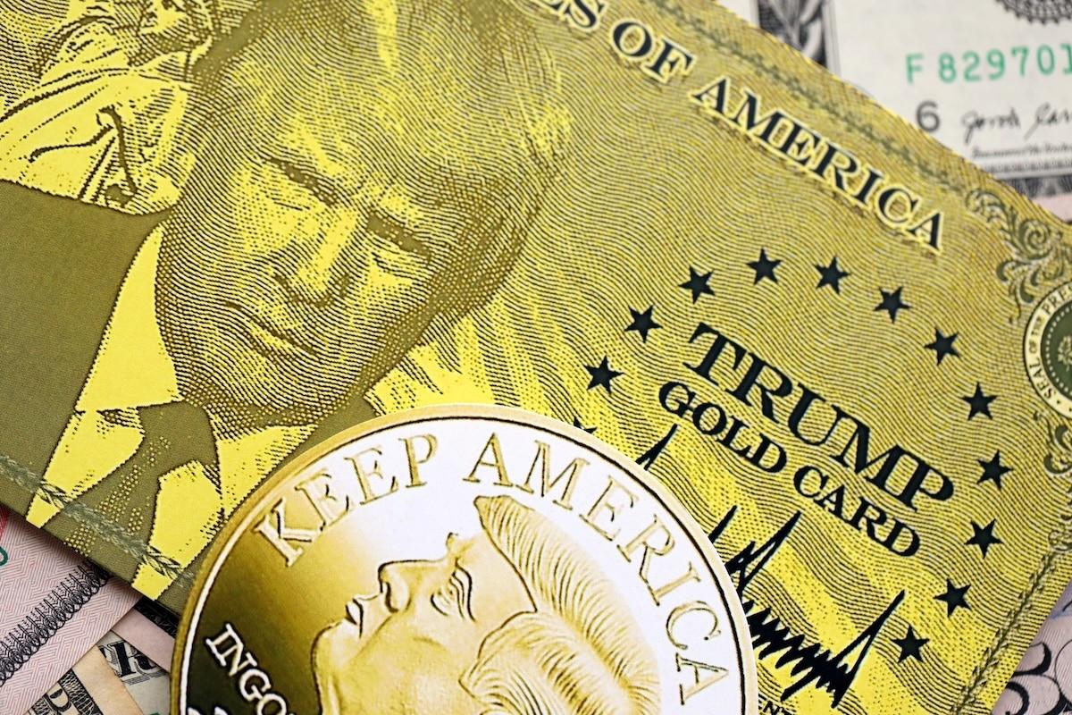 Donald Trump Reports 400,000 Dollars Salary, 802 Million Dollars Crypto In Six Months