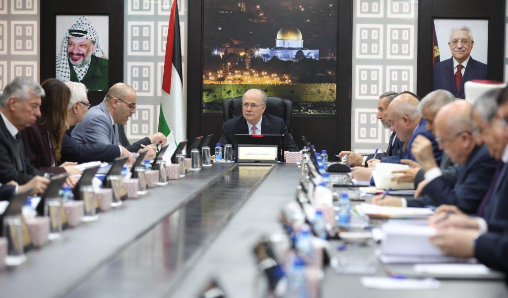 Palestinian Government Warns Gaza Health Catastrophe as Rodents Spread Skin Infections
