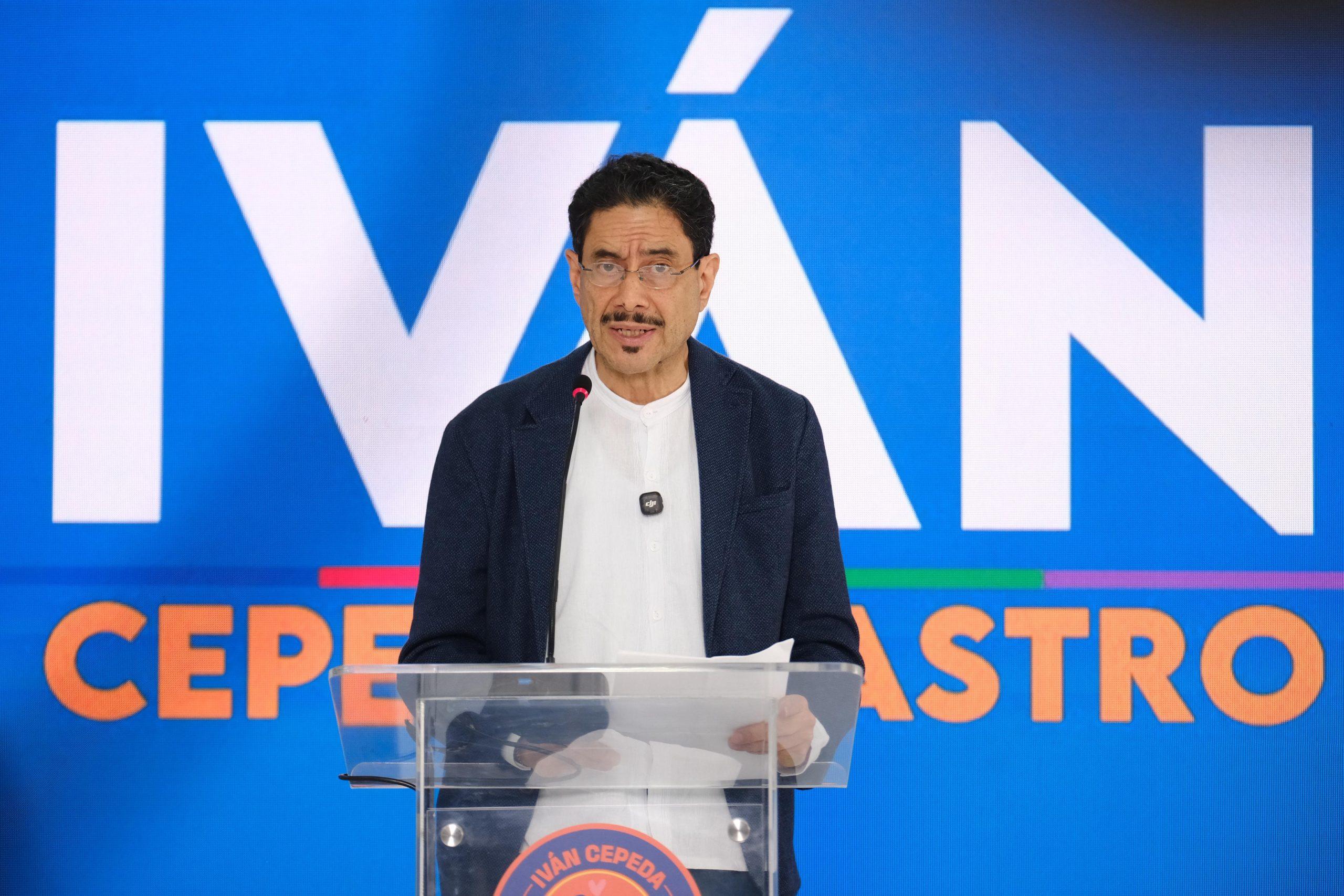 Iván Cepeda Threatens Peaceful Civil Disobedience Against Abelardo De La Espriella