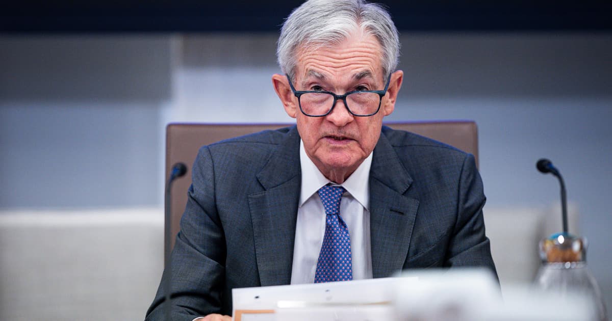 Fed and Bank of Canada Hold Rates as Iran War Drives Energy Prices