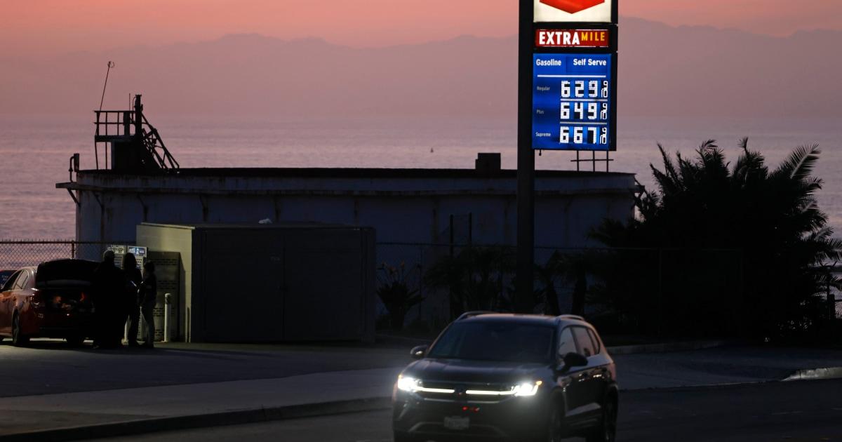 House Republicans Warn Iran War Could Raise Gas Prices Unless Costs Fall