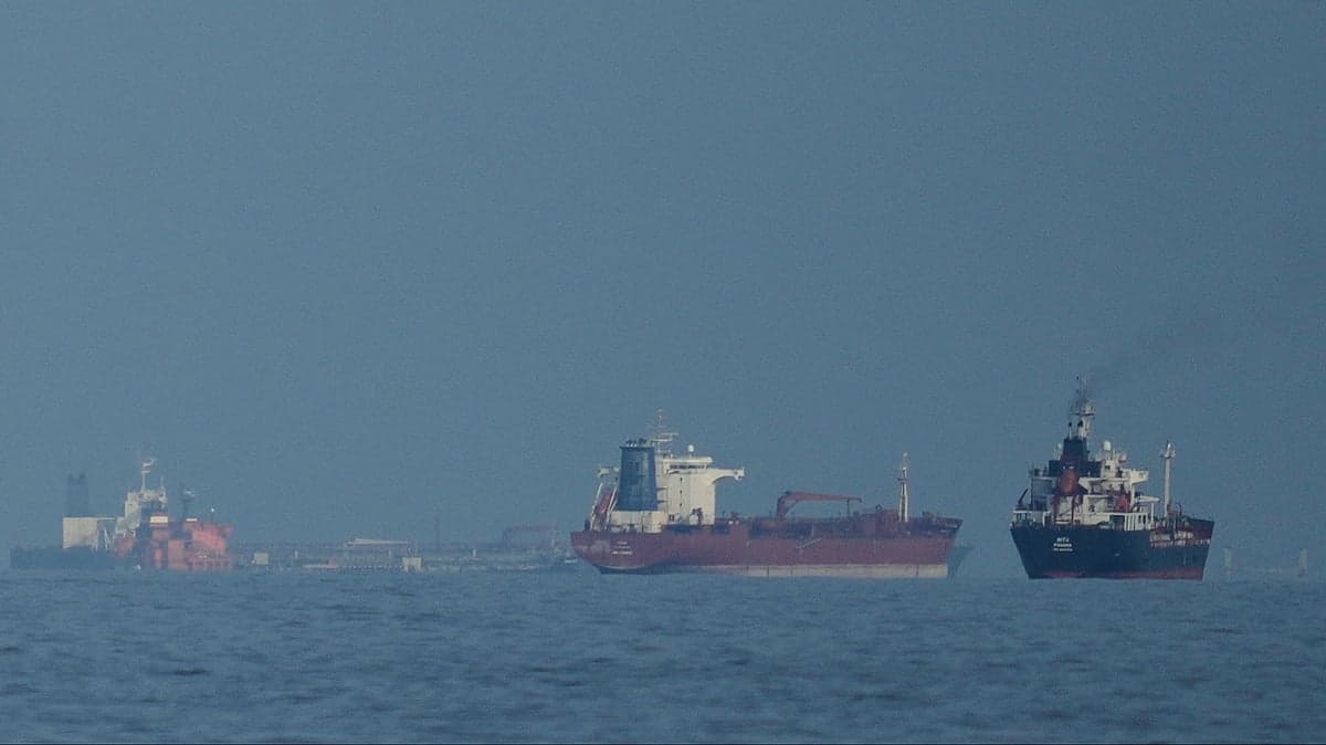 U.S. Escalates Attacks in the Strait of Hormuz as Oil Prices Surge