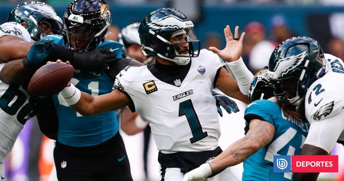 NFL Defends Eagles Handling Of Jalen Hurts Blood Clots As NFLPA Demands Full Investigation