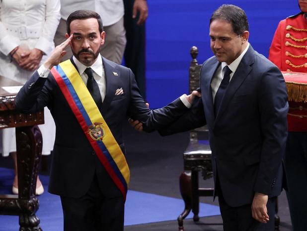 Abelardo De La Espriella Vows Vigorous War on Drug Trafficking, Deploys 11,000 Troops in Cali