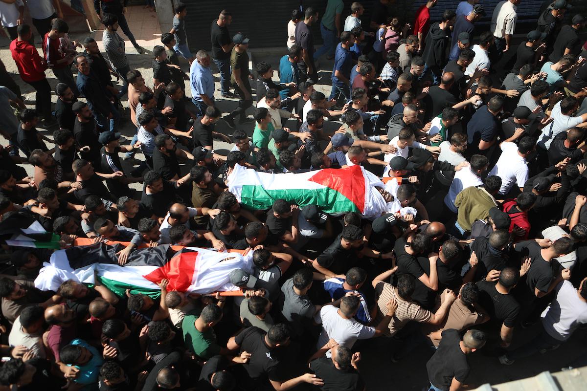 Israeli Soldiers Seal Checkpoint Gate, Refuse Passage, Killing Baby Ahmad Zaid