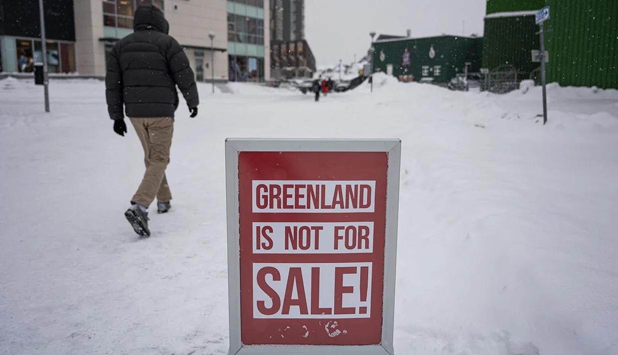 Trump Threatens Tariffs on Denmark and Europe Over Greenland Russia Threat
