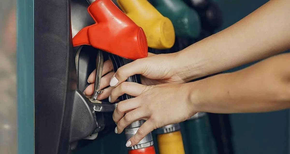 President Donald Trump Sparks 10% Oil Price Plunge With CBS Remark, Easing Pain For Motorists