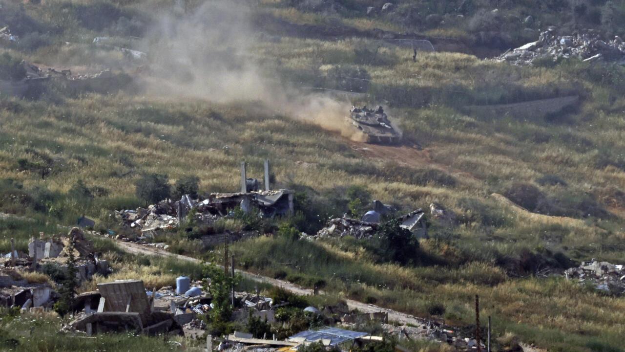 Israel Orders Evacuation of Tyre as Airstrikes Kill 10 in Lebanon