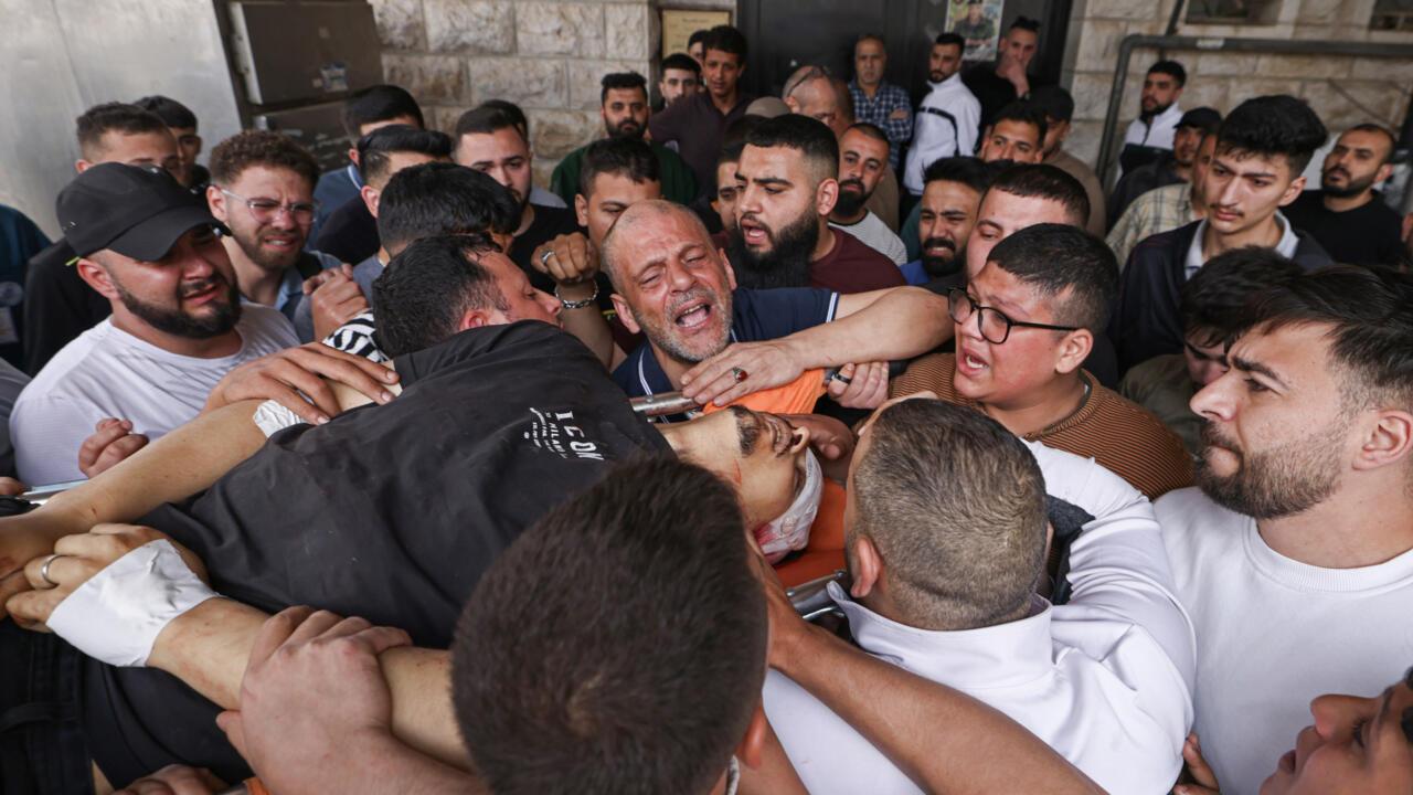 Israeli Army Kills Palestinian Youth Naif Samaro During Raid in Nablus