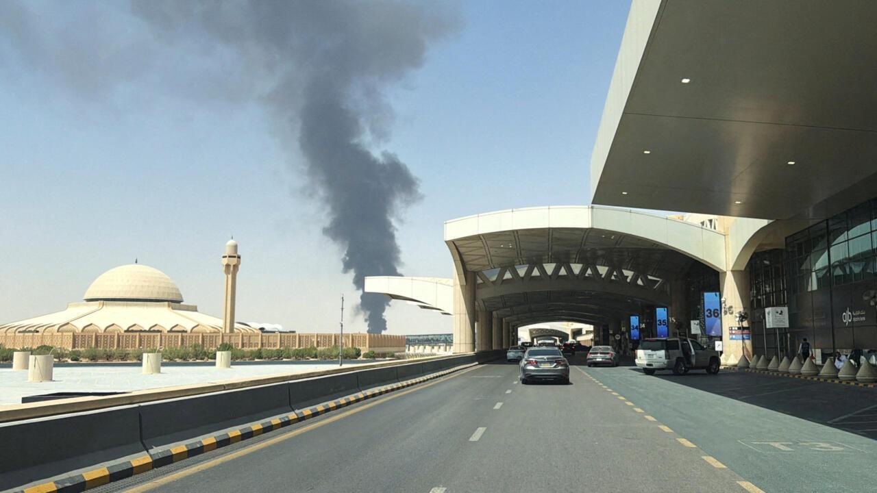 Houthis Kill Three Saudi Nationals in Riyadh’s King Khalid Airport Attacks