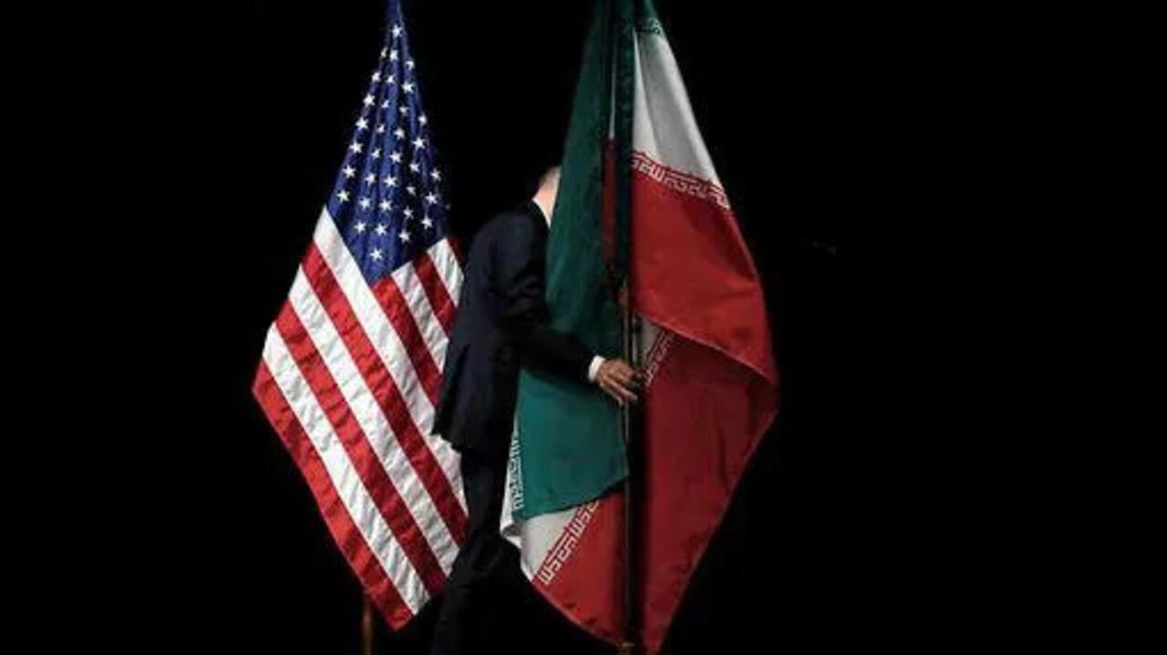 Iran Proposes Temporary Strait of Hormuz Arrangement With Oman, Demands Iranian Control of Lanes