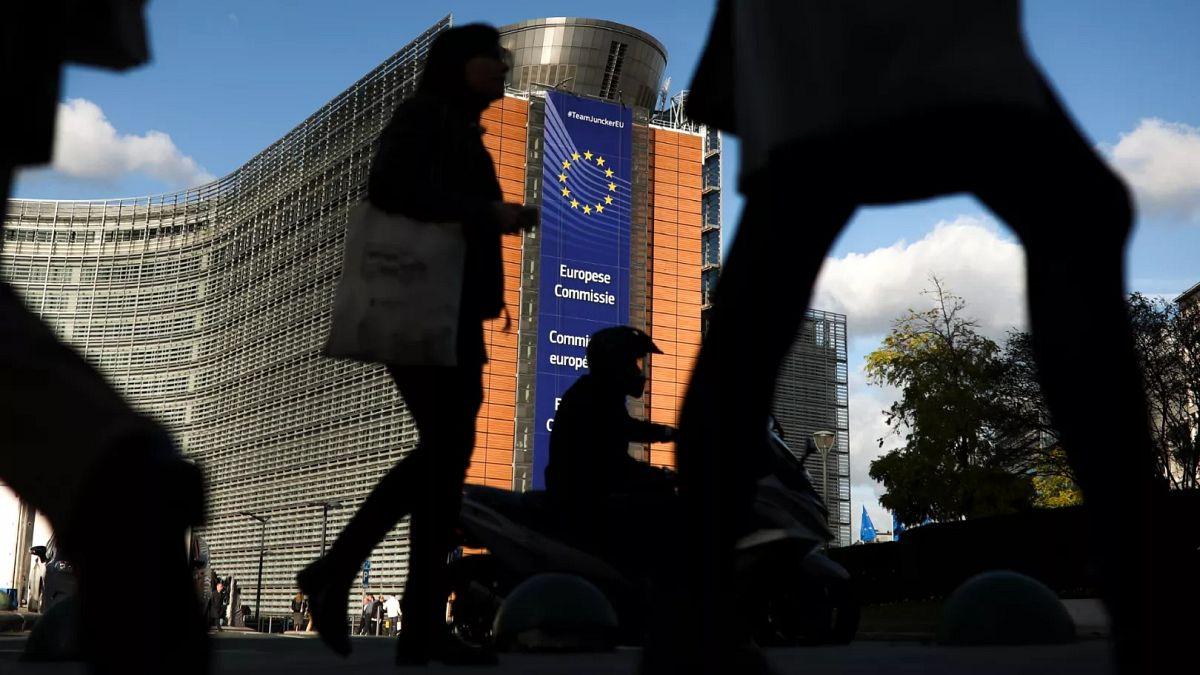 European Commission Releases Hungarian Cohesion Funds After Orbán Guarantees Academic Freedom