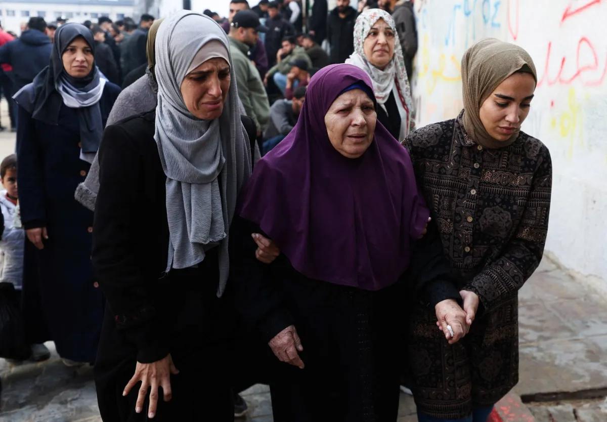 Israel Kills Six Palestinians in Gaza Despite Ceasefire