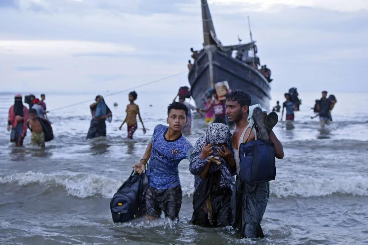 UN Warns More Than 500 Feared Dead After Two Migrant Boats Sink Off Myanmar Coast