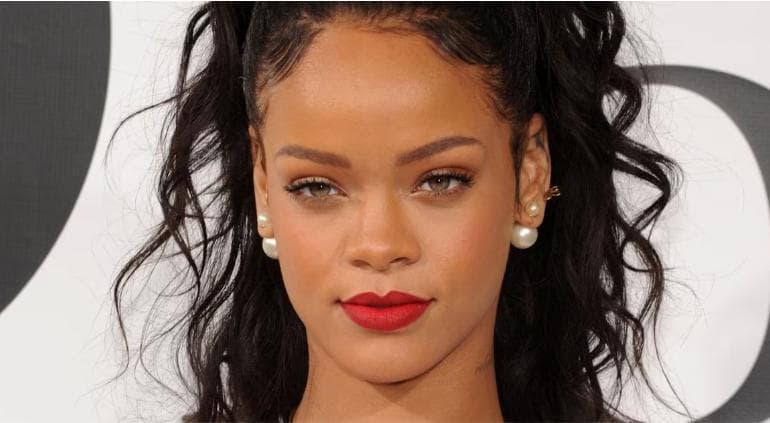 Woman Fires Assault Rifle at Rihanna's Beverly Hills Home; Police Arrest Shooter