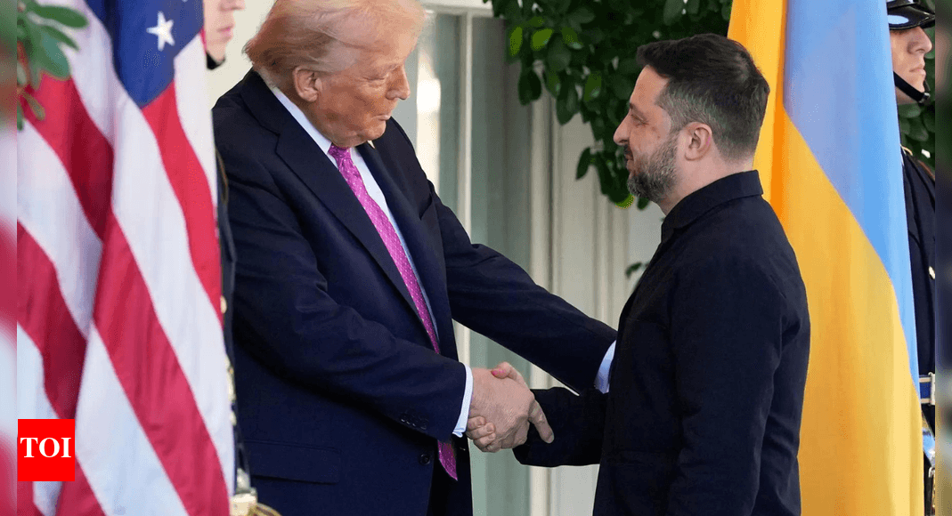 Donald Trump Pressures Zelenskyy to Surrender Eastern Donbas in Tense Meeting