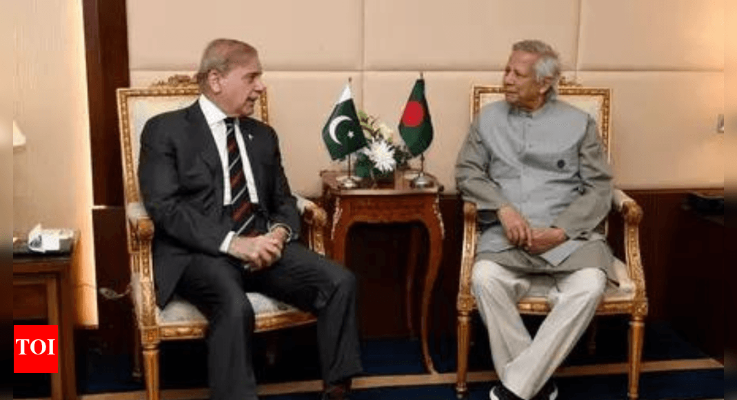 Pakistan Opens Karachi Port to Bangladesh After India Denies Access