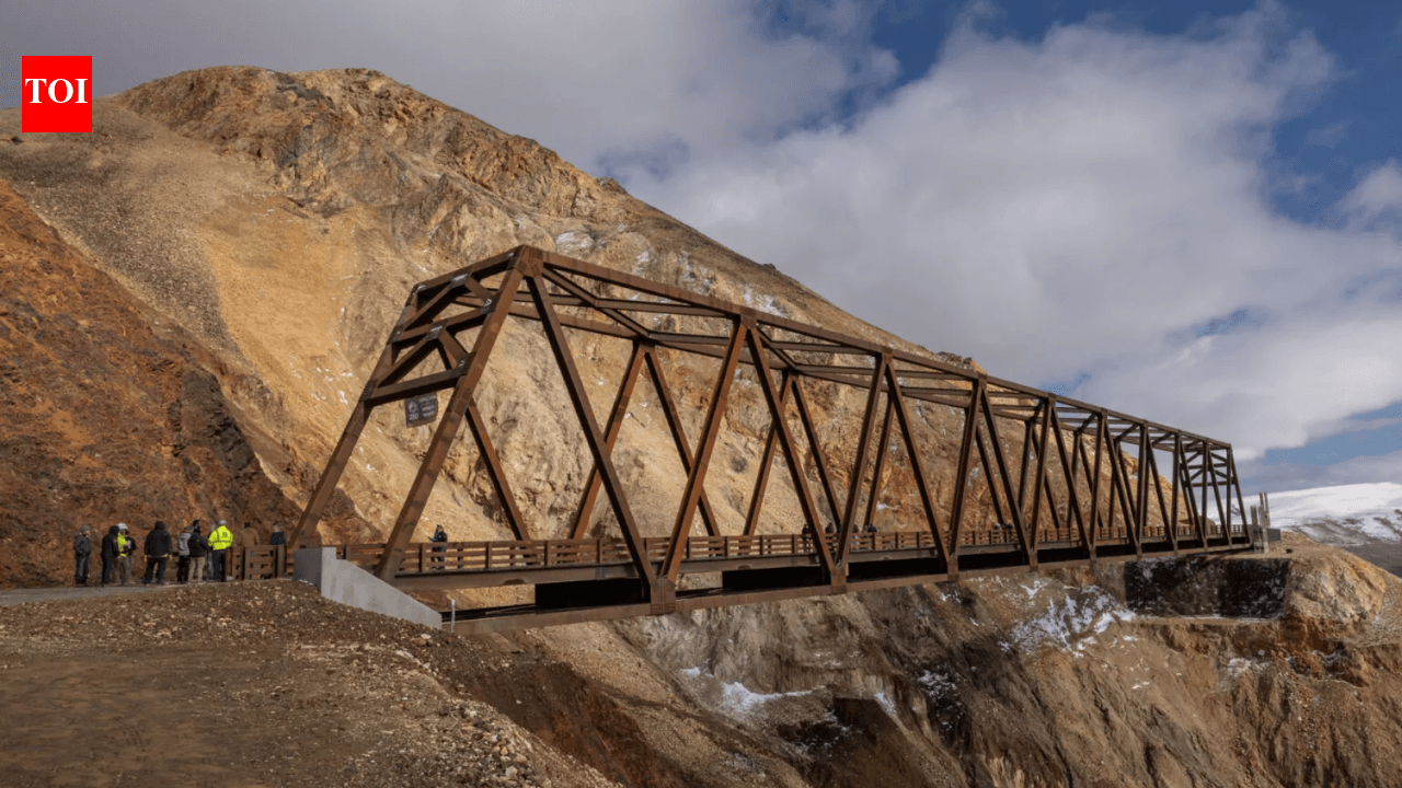 New Pretty Rocks Bridge Reopens Denali Park Road After August 2021 Landslide Damage