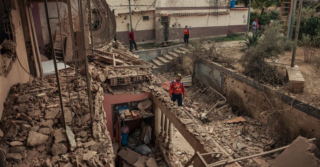 U.S. Operation Absolute Resolve Captures President Nicolás Maduro, Brings Him to New York