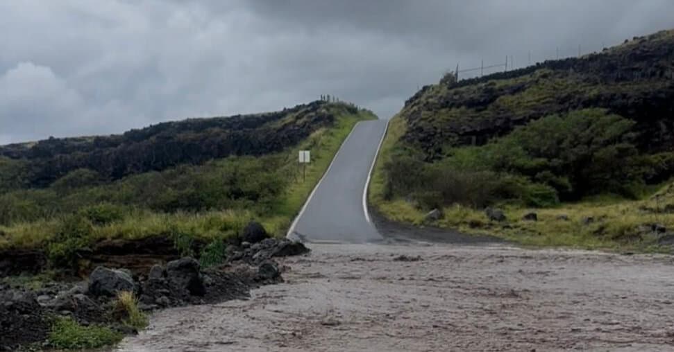 Hurricane Lane Nears Hawaii, Threatens Devastating Floods
