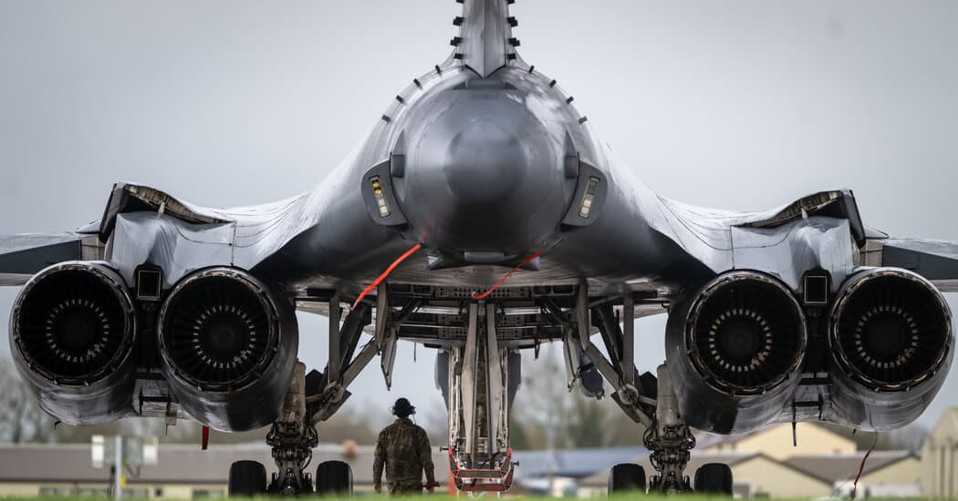 U.K. Allows U.S. to Use Bases to Hit Iranian Forces Menacing Strait Traffic