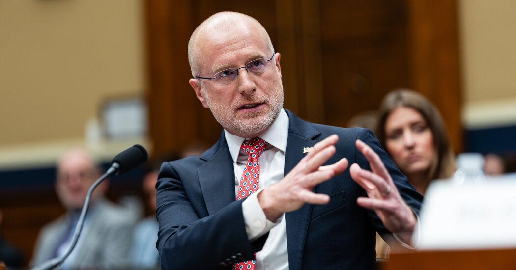 FCC Orders Disney-Owned ABC Stations to File Early License Renewals Within 30 Days