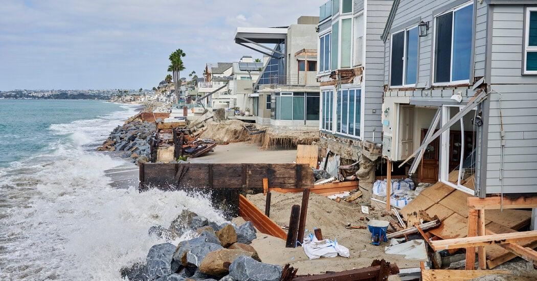 El Niño Strengthens, Raising Sea Levels and Eroding California Beaches And Homes