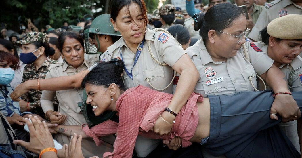 Delhi Police Detain Rahul Gandhi Over Demand for CEC Gyanesh Kumar Resignation