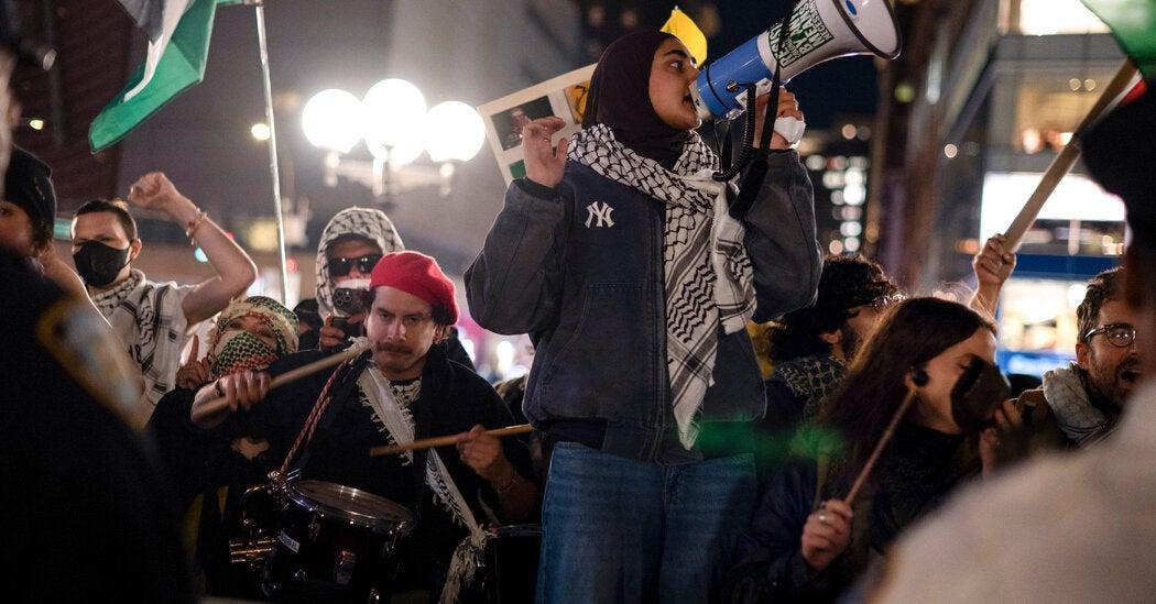 Pro-Palestinian Protesters Break Up Zohran Mamdani’s Oct. 7 Vigil In Union Square