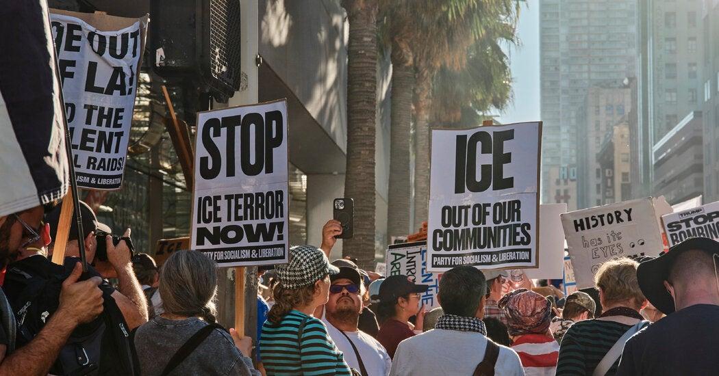ICE Agents Detain Ricardo Gonzalez in Long Beach, California, Long Beach Police Say