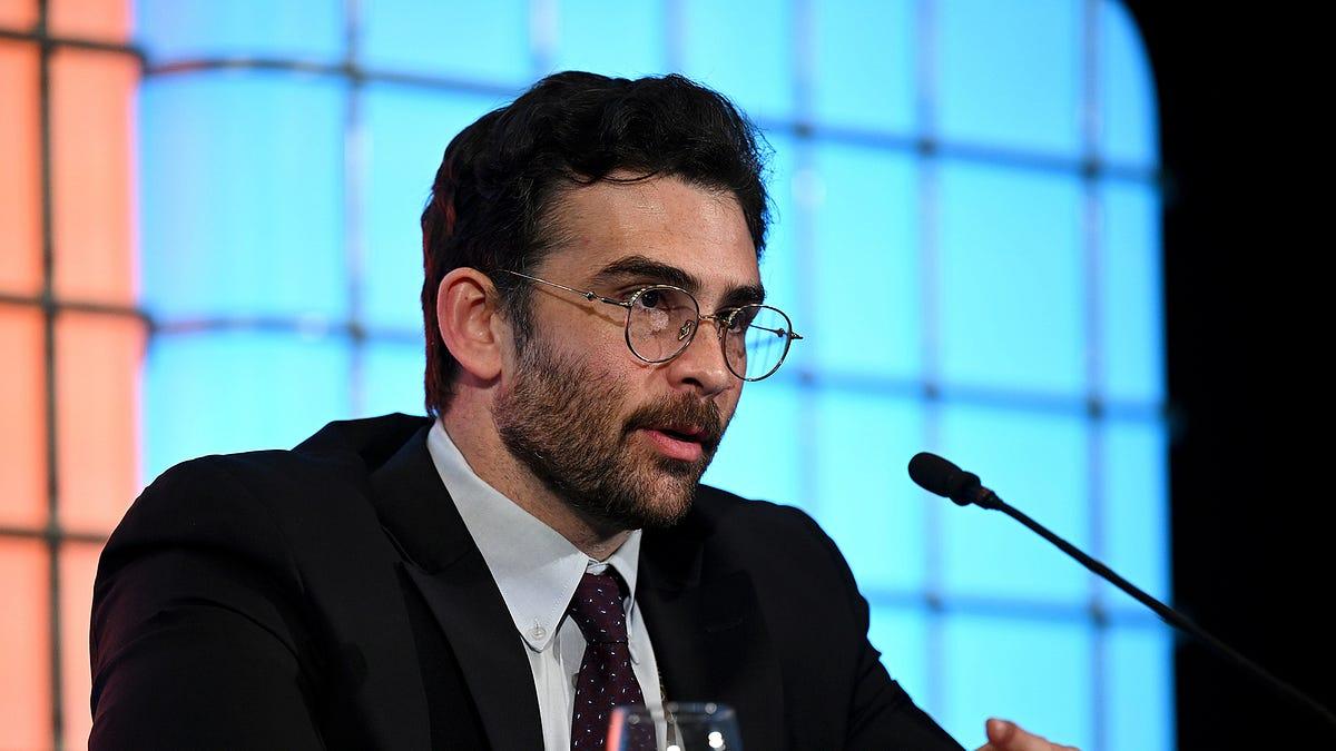 Hasan Piker Says U.S. Conducts More Terrorism Than Al-Qaeda, Citing Minab School Strike