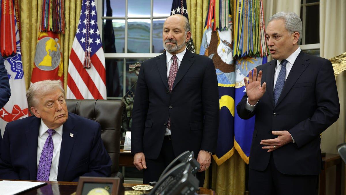 Trump Administration Orders Anthropic To Suspend Foreign Access To Fable 5 And Mythos 5