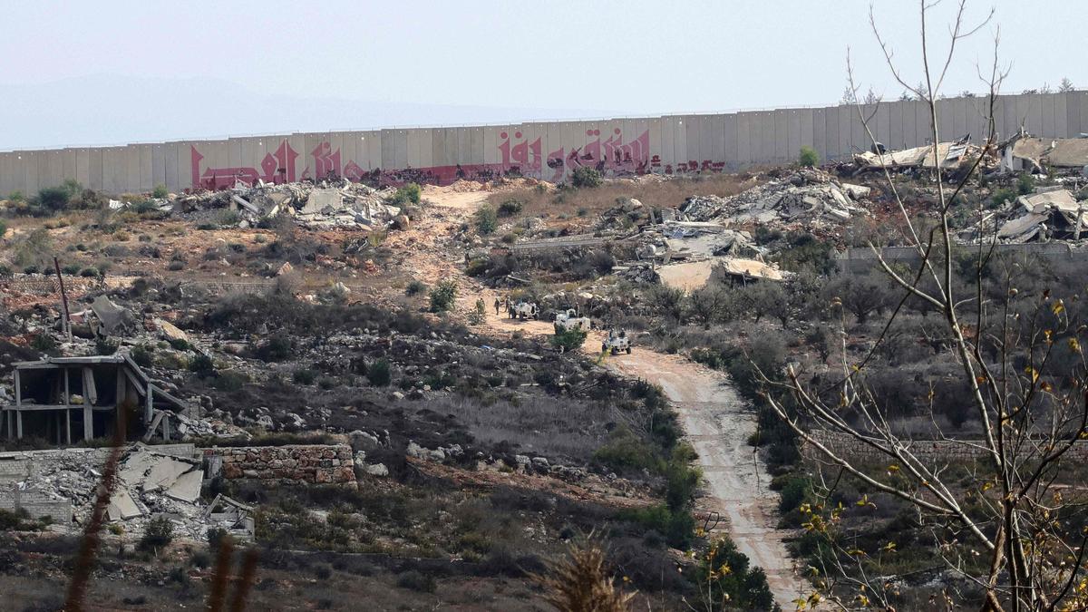 Israel Kills Hezbollah Operative in Lebanon