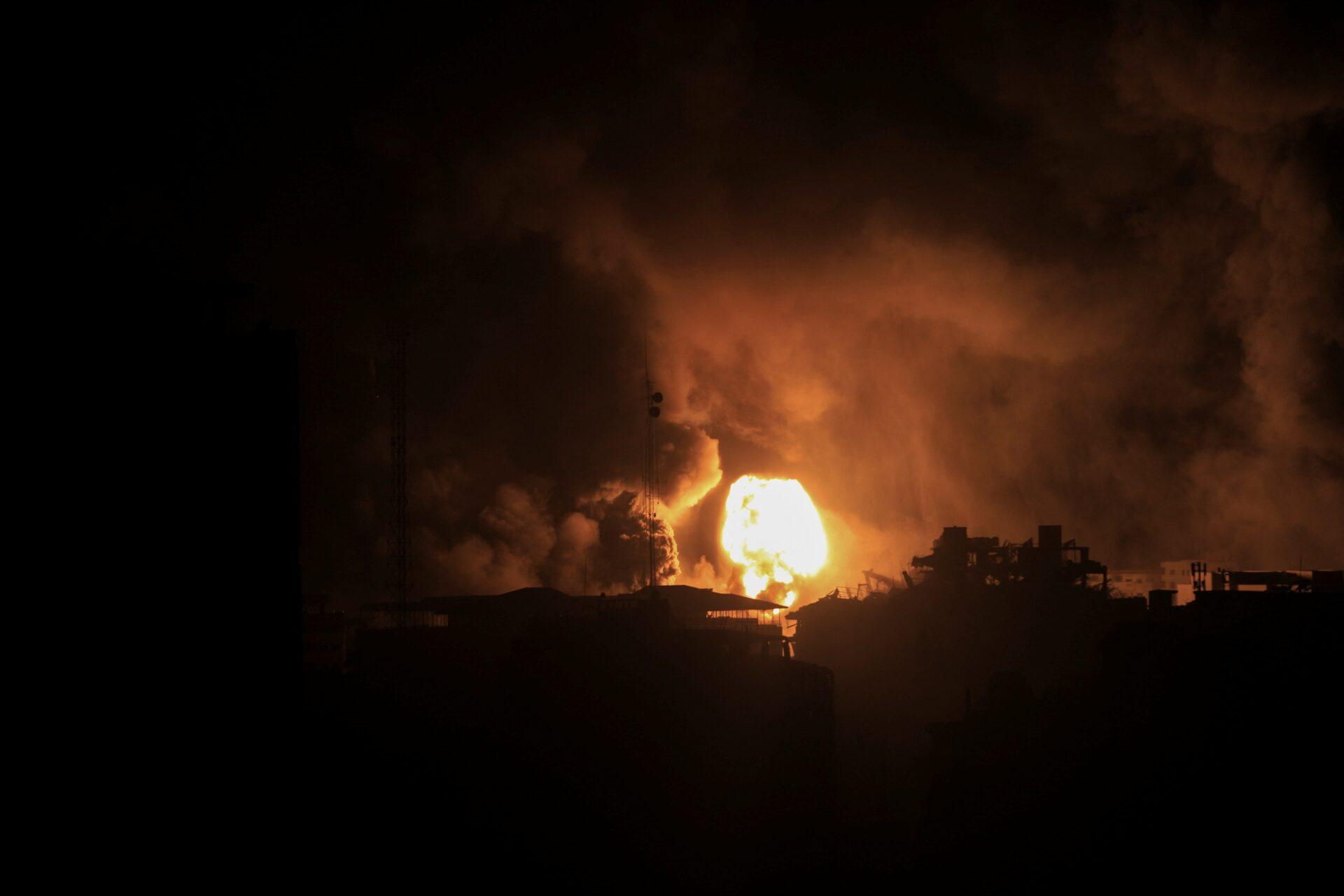 Israeli Airstrike Injures Palestinians in Al-Maghazi Refugee Camp, Gaza, Sending Victims to Shuhada al-Aqsa Hospital