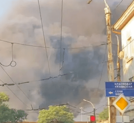 Ukraine Strikes Novorossiysk Naval Base, Damaging Warships and Halting Grain Terminals