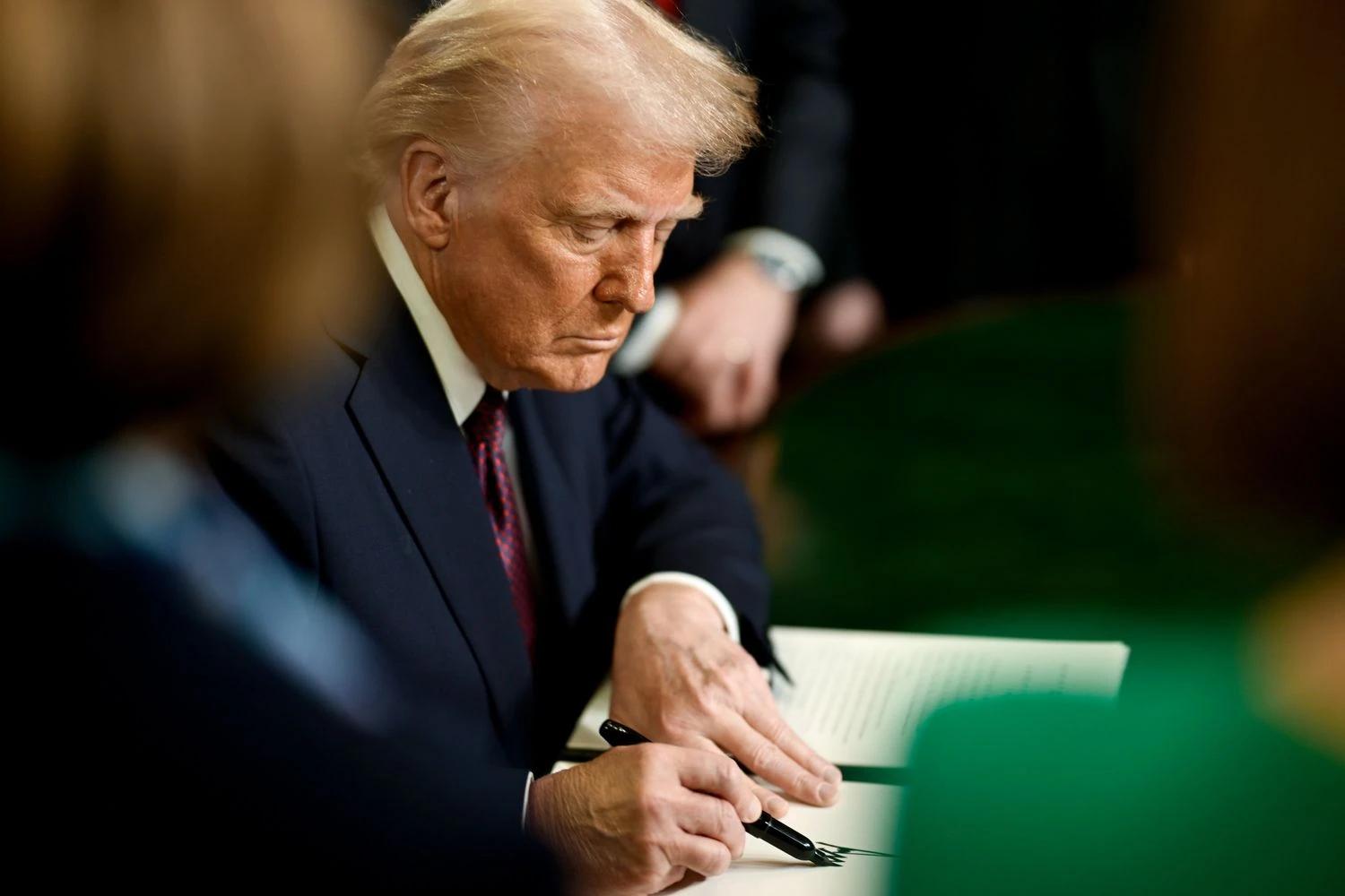 Trump Signs Law Forcing Justice Department To Release Jeffrey Epstein Files